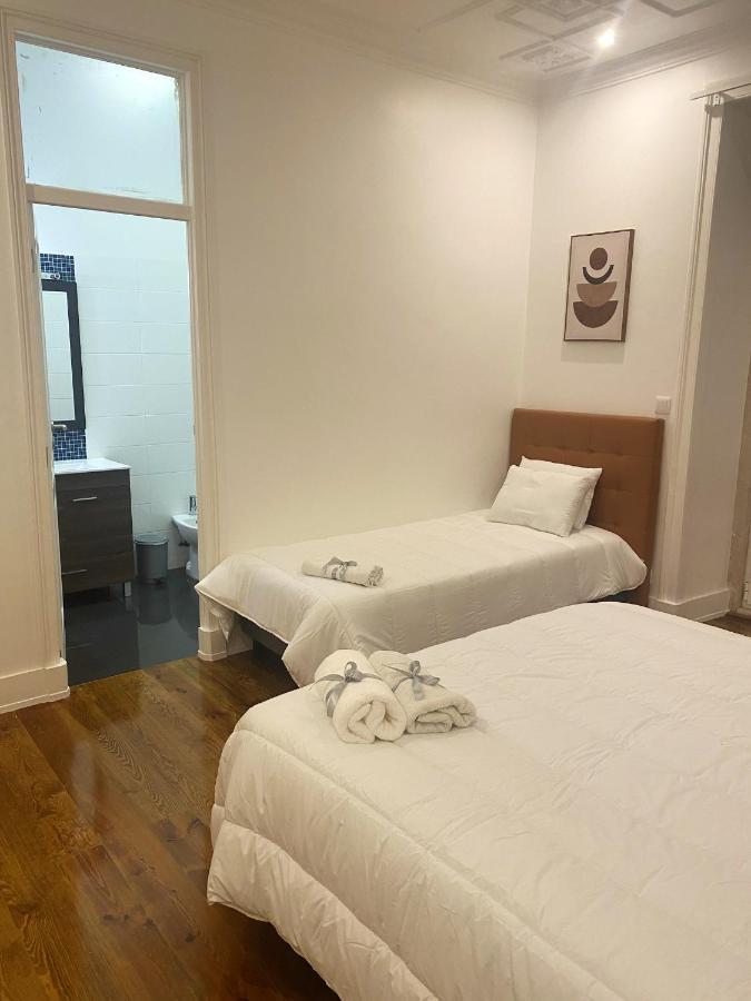 Spacious In 175 M² Private Balcony * Lissabon