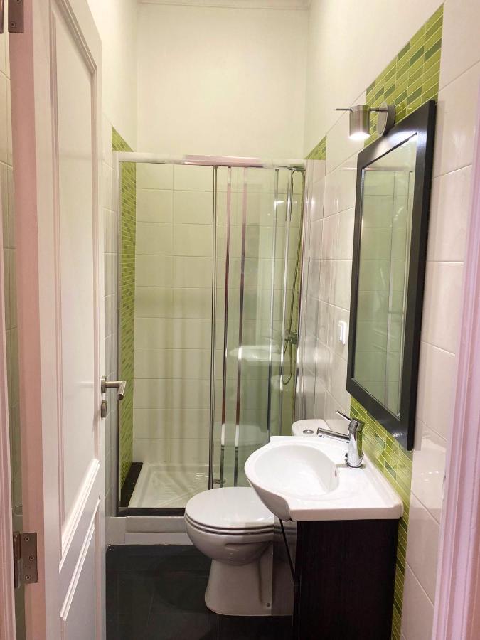 Spacious In 175 M² Private Balcony Apartment Lissabon